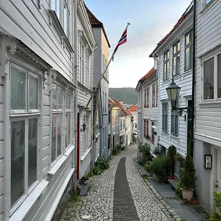 Lägenhet Cosy Flat In Historical Lane Bergen