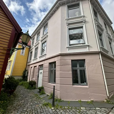 Cosy Flat In Historical Lane Lägenhet Bergen