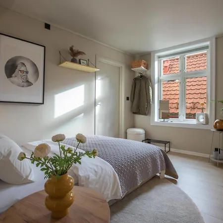 Cosy Flat In Historical Lane 아파트 베르겐