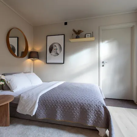 Cosy Flat In Historical Lane