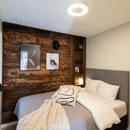 Cosy Flat In Historical Lane