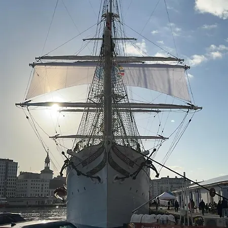 Cosy Flat In Historical Lane * Bergen