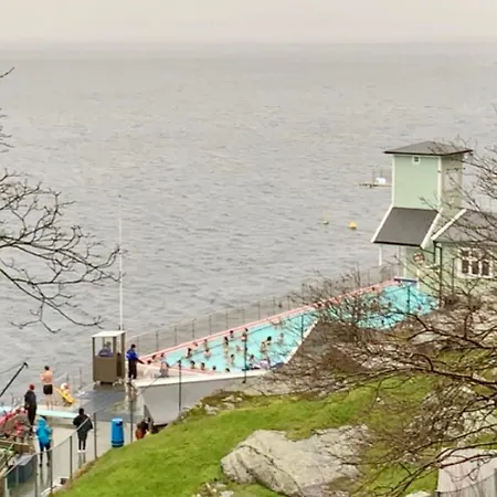 Cosy Flat In Historical Lane