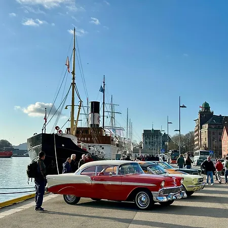 Cosy Flat In Historical Lane *