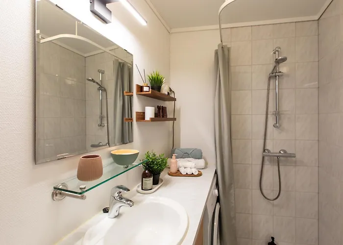 Апартаменты Cosy Flat In Historical Lane Берген