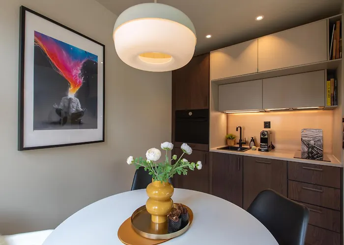 Апартаменты Cosy Flat In Historical Lane *