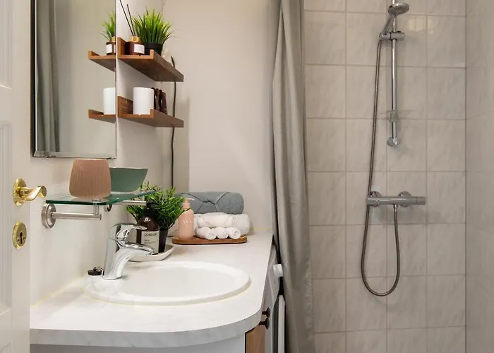 Cosy Flat In Historical Lane Берген